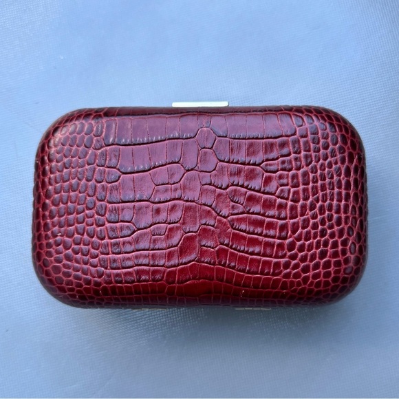 Banana Republic Croc Embossed Clutch - Picture 1 of 6